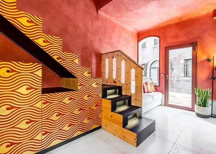 Di Lusso Con Terrazza Sull'acqua Villa