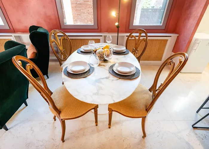 Di Lusso Con Terrazza Sull'acqua *