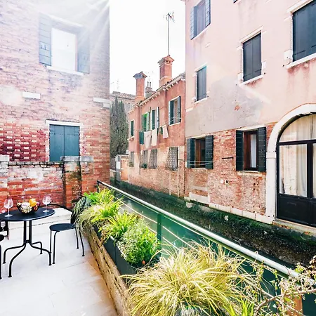 فيلة Di Lusso Con Terrazza Sull'acqua *