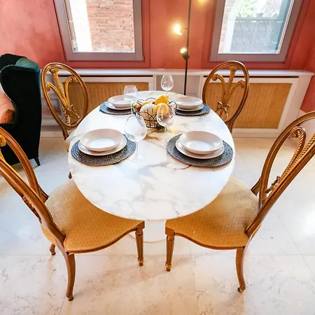 Di Lusso Con Terrazza Sull'acqua *