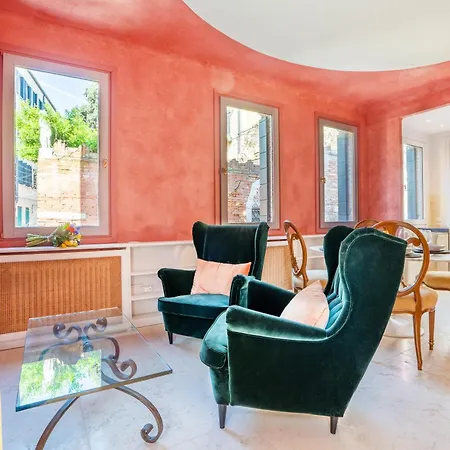 Di Lusso Con Terrazza Sull'acqua *